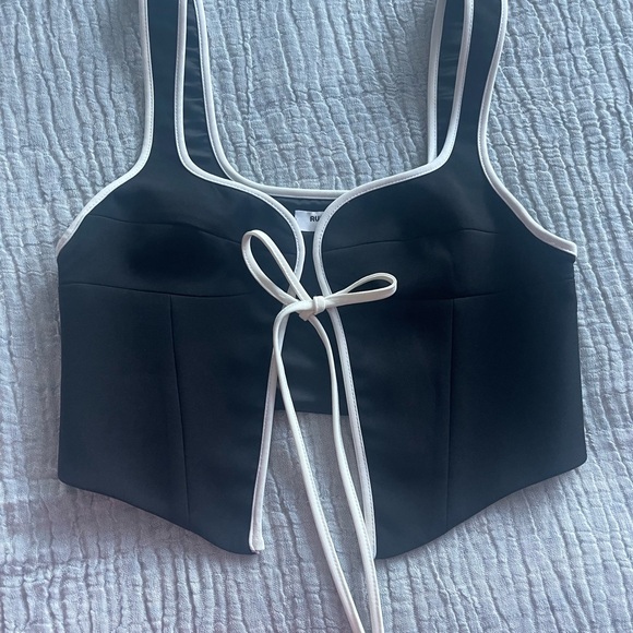 Rumored black and white tie top, size small. Brand new, tags on. - Picture 4 of 4